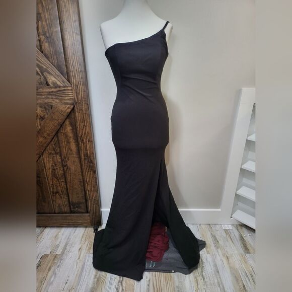 La Femme One-Shoulder Jersey Gown NWT size 2 black - Picture 3 of 5